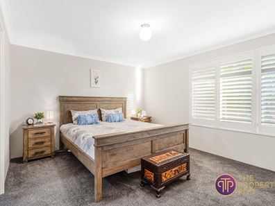 55 Sugarwood Drive, Thornlie WA 6108