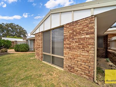 2/57 Camden Street, Dianella WA 6059