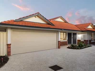 2/68 Edgecumbe Street, Como WA 6152