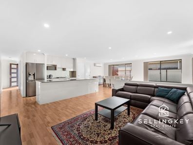 7 BERING PROMENADE, Canning Vale WA 6155