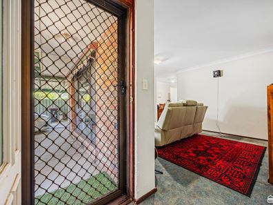 4 Redross Court, Armadale WA 6112