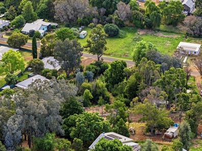 31 Roberts Street, Balingup WA 6253