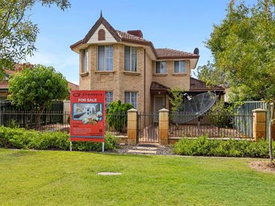 17 Darby Place, Ascot WA 6104