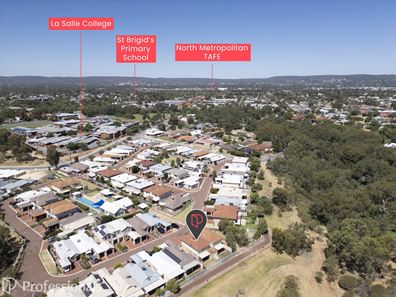 60/45 Elvire Street, Viveash WA 6056