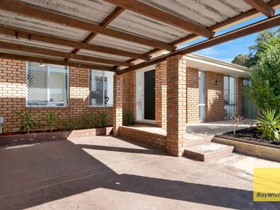 8 Rosewood Heights, Craigie WA 6025