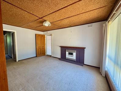 89 Stevens Street, White Gum Valley WA 6162
