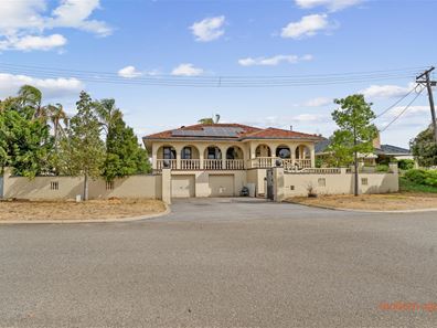 12 Brondon Street, Balcatta WA 6021