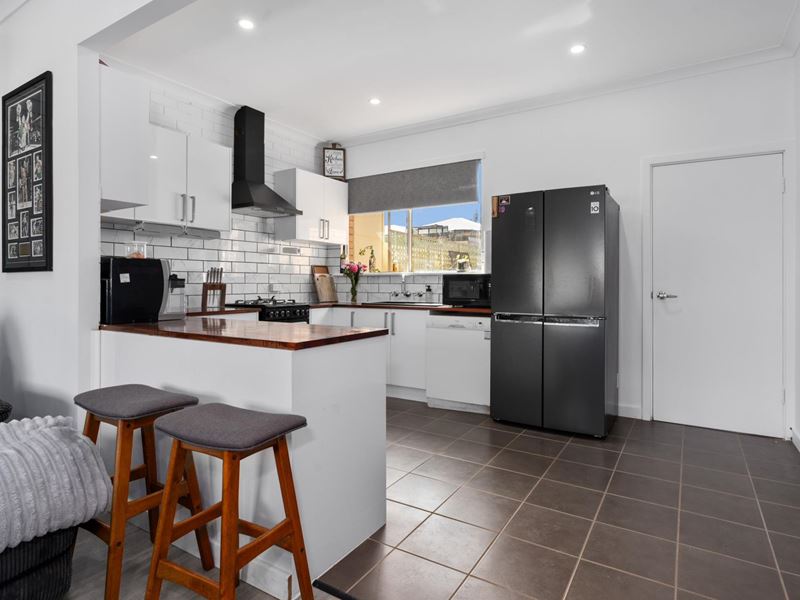 3B Eureka Street, Hannans WA 6430