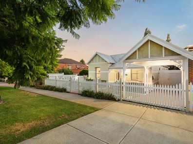 9 Pakenham Street, Mount Lawley WA 6050