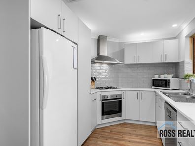 3 Pheasant Way, Ballajura WA 6066