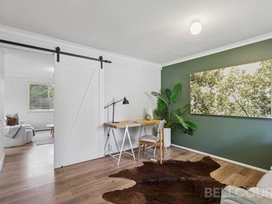 1/86 Ivanhoe Street, Eden Hill WA 6054