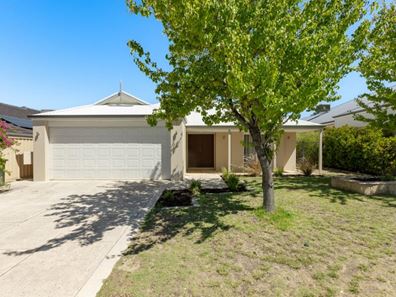 55 Westport Parade, Darch WA 6065
