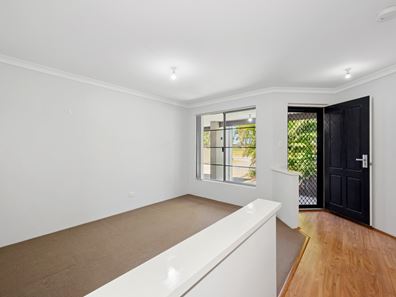 140 Amherst Road, Canning Vale WA 6155