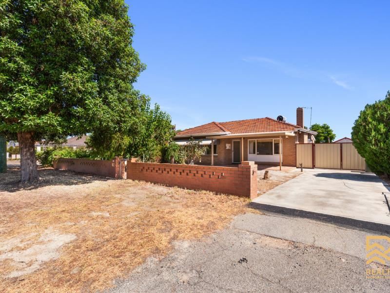 55 Cross Street, Queens Park WA 6107