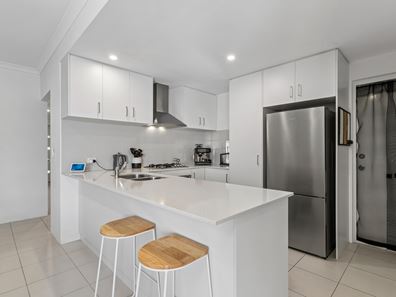137D First Avenue, Eden Hill WA 6054