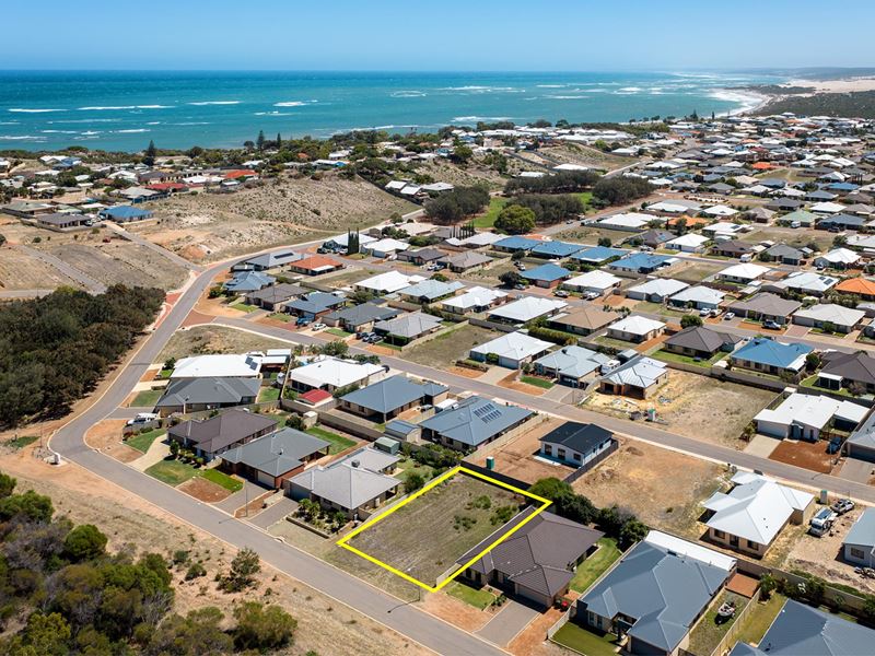 7 Barnacle Road, Drummond Cove WA 6532