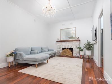 5 Hutchinson Street, Geraldton WA 6530