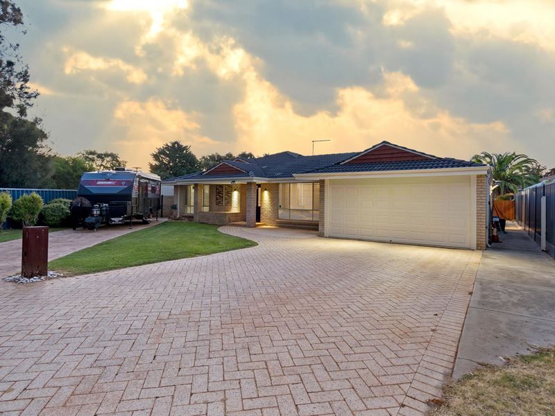 26 Baltic Mews, Waikiki WA 6169