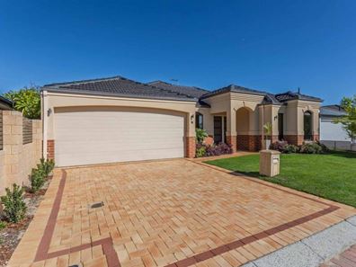 14 Masthead Close, Jindalee WA 6036