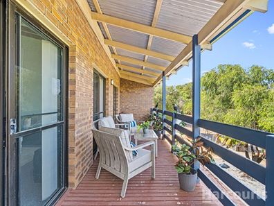 8 Mitchell Road, Preston Beach WA 6215