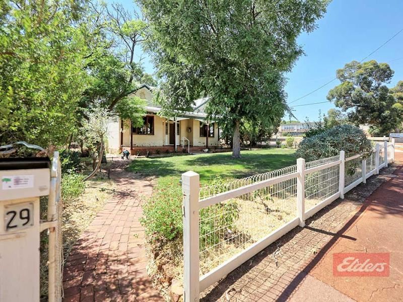 29 Homer Street, Narrogin