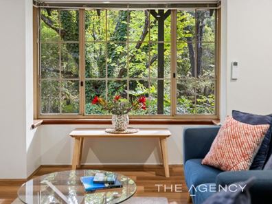 2 Hartung Street, Mundaring WA 6073