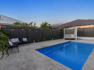11 Peridot Parkway, Byford WA 6122