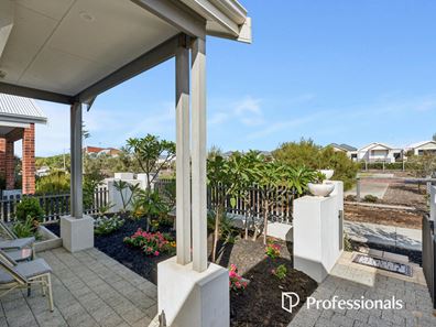 11 Blumann Lane, Alkimos WA 6038