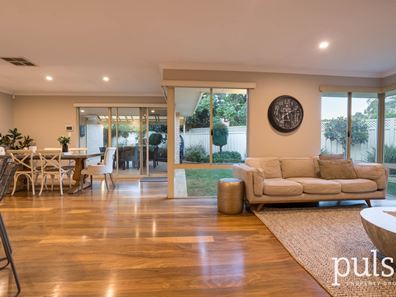 66 Second Avenue, Rossmoyne WA 6148