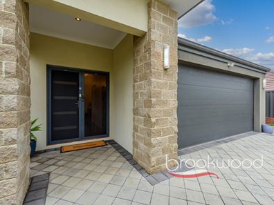 17 Vellum Loop, Aveley WA 6069