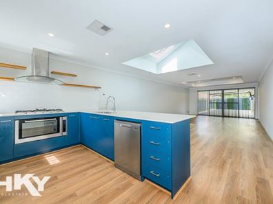 19 Nasidi Place, Sinagra WA 6065