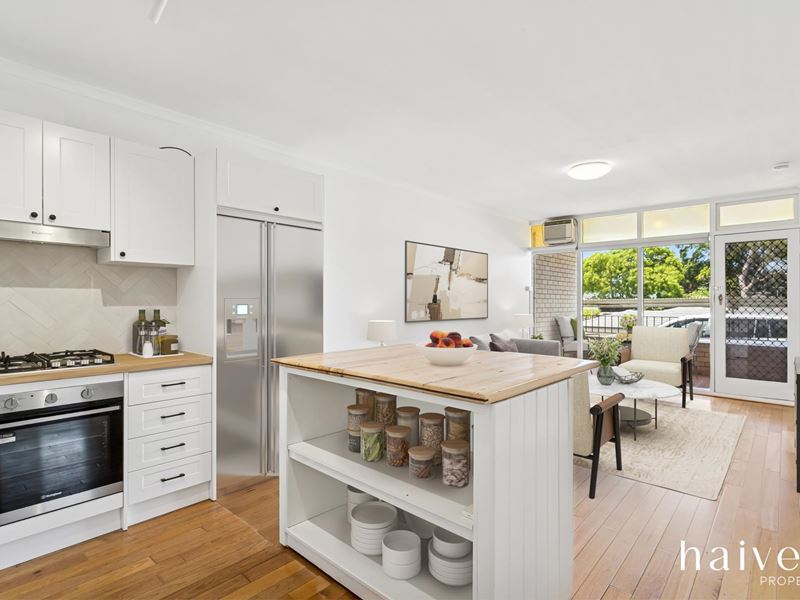 11/11 Wilton Place, Scarborough