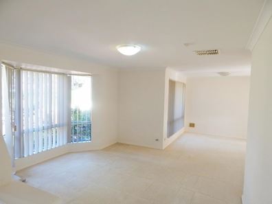 2/42 Dover Road, Scarborough WA 6019
