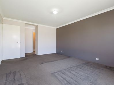 15 Bloomsbury Way, Harrisdale WA 6112