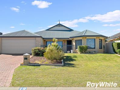 19 Petit Loop, Dudley Park WA 6210