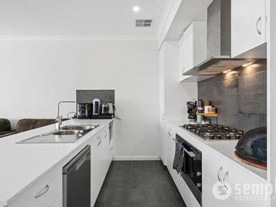 30 London Link, Aubin Grove WA 6164