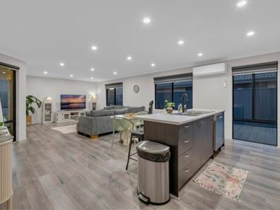 64 Macadamia Avenue, Baldivis WA 6171