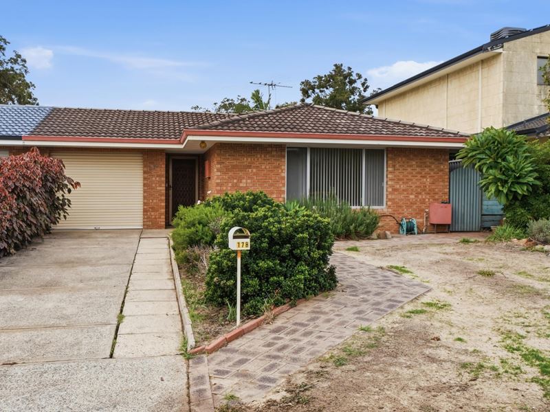 17B Illawong Way, Kingsley WA 6026