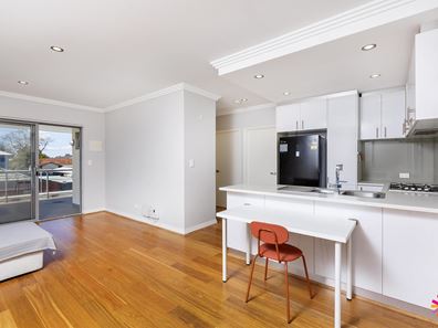7/212 Kooyong Road, Rivervale WA 6103