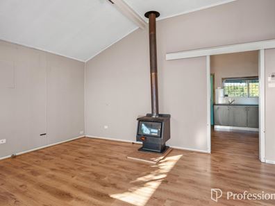 110 Forrest Street, South Boulder WA 6432