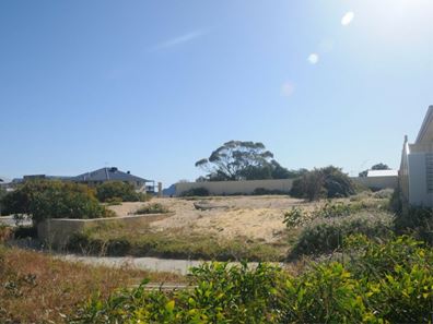 1 Chalgrove  Road, Madora Bay WA 6210
