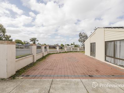 2 Lea Road, Koondoola WA 6064