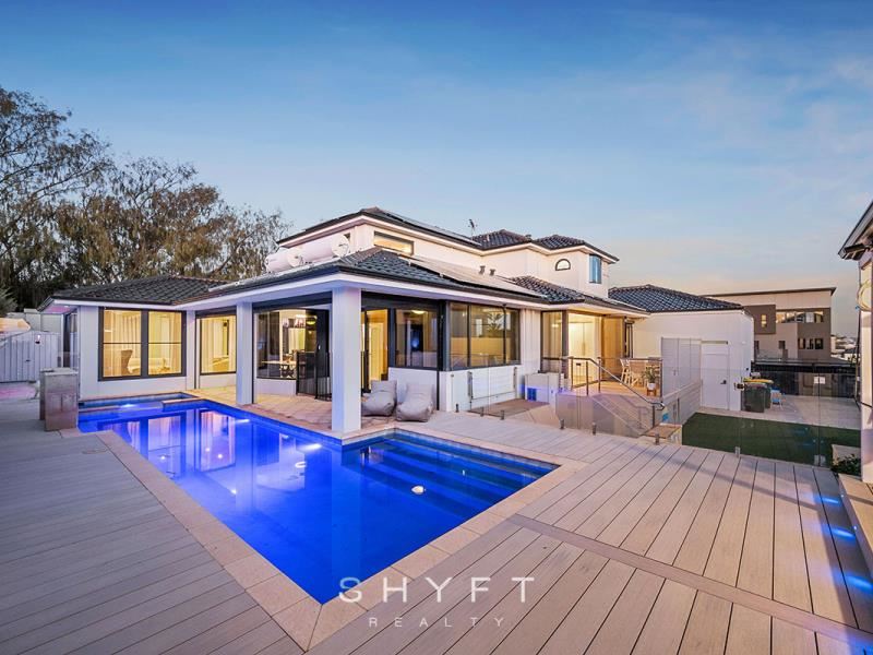 2 Rosslare  Promenade, Mindarie