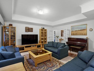 75A Edgecumbe Street, Como WA 6152