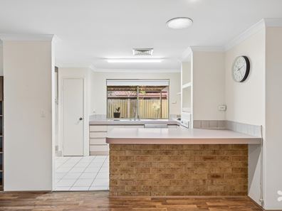 13A Henning Crescent, Manning WA 6152