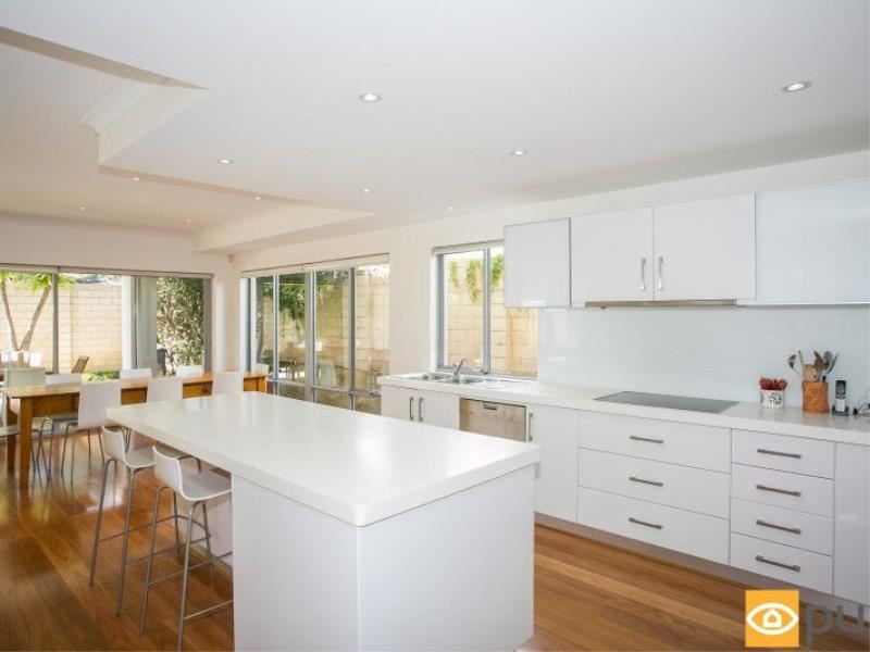 12 Vera Street, Cottesloe WA 6011