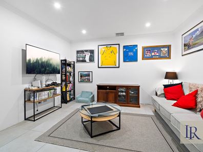 10 ALPHA WAY, North Coogee WA 6163