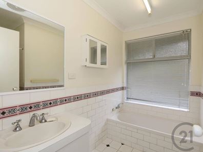 20 Carpenter Terrace, Australind WA 6233