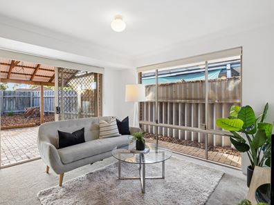 24 Pollock Street, Bentley WA 6102