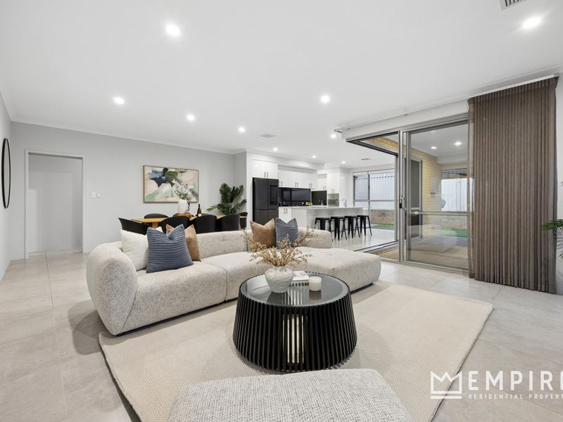 9 Mast Way, Coogee